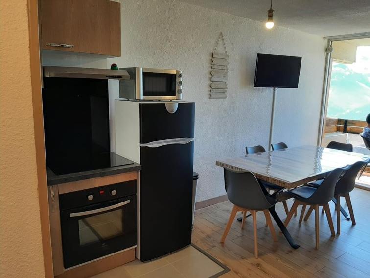 LE COSY aux pieds des pistes appartement avec balcon PLEIN CENTRE Orcières Extérieur photo